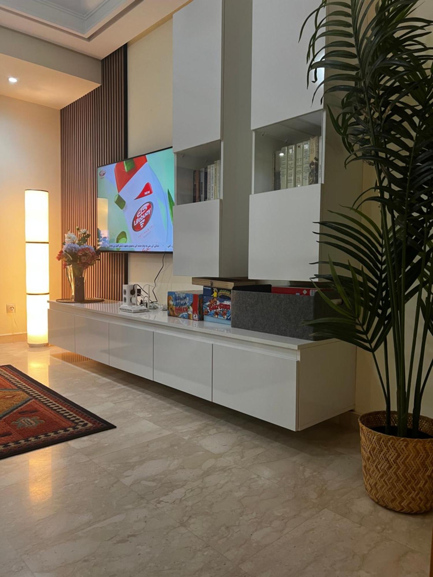 Appartamento Beautiful, Great Equipped 122 M Near Majorelle Garden And Gueliz With Pool Views And A Large Balcony And Terrace